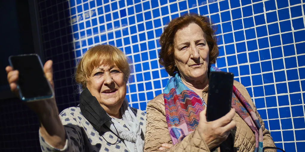 el primer centro intergeneracional, IA y 'cohousing' para mayores