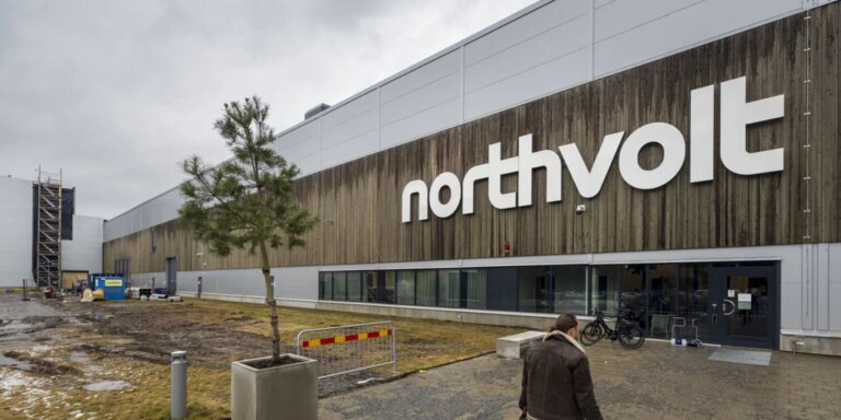 El fabricante de baterías Northvolt aumenta sus pérdidas hasta los 936 millones