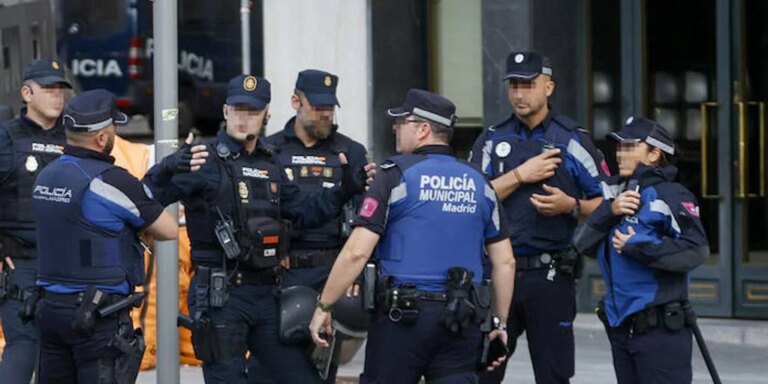 Detenido en Madrid un hombre por amenazar de muerte con una escopeta a su novia y la hija de esta