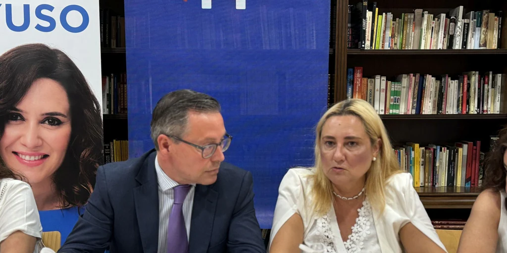 «A la vuelta del verano debe decir si cumple el pacto de gobierno o se va a la oposición»