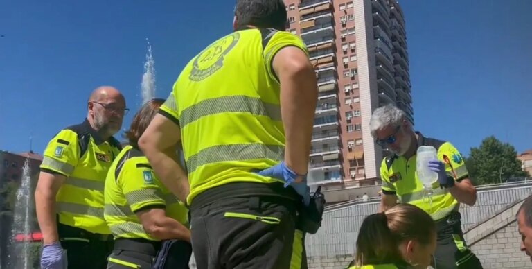 Herido un hombre tras caer desde el Puente de Segovia en Madrid