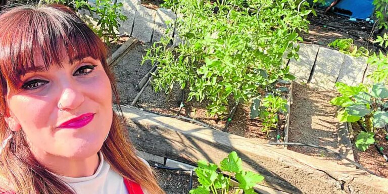 Rozalén: raíces y tomates