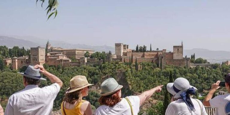 Granada también pedirá un acceso propio y servicios independientes a los pisos turísticos
