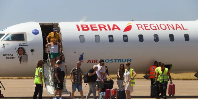 Los vuelos comerciales regulares ya conectan Córdoba y Palma de Mallorca para este verano
