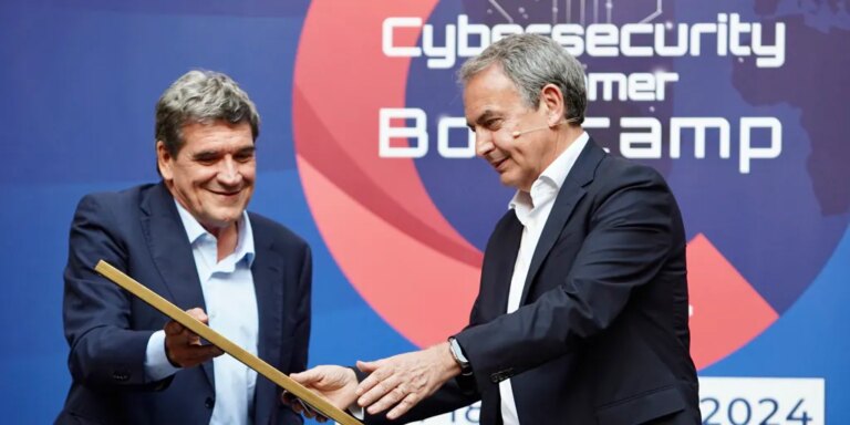 Zapatero aboga por dar «más competencias» a León y al Bierzo dentro de la Comunidad