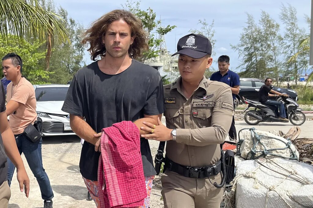 Un ponente desconocido y sus cinco superiores dictan sentencia a Daniel Sancho y sus dos estrategias
