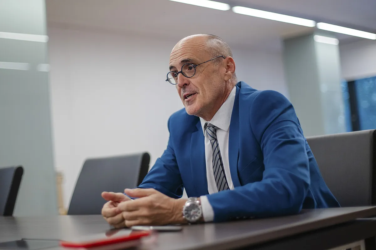 Anonimato y delitos de odio: el viejo debate que no alcanza el consenso