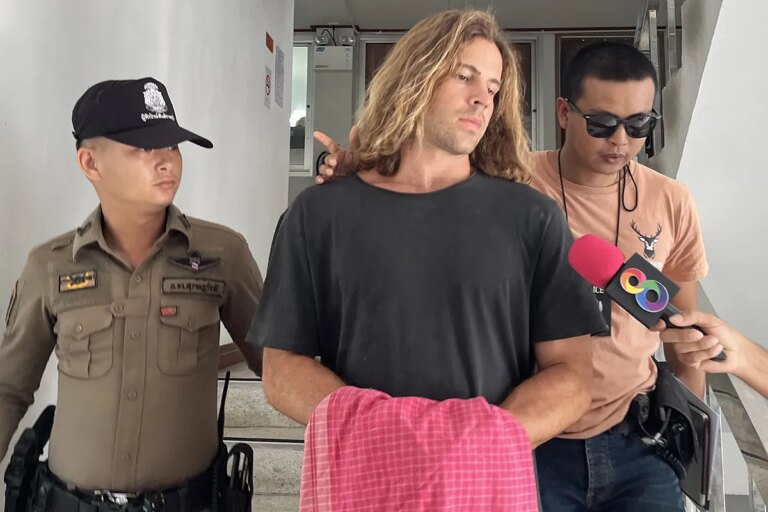Así son las cárceles insalubres a las que pueden enviar a Daniel Sancho en Tailandia: 30 reclusos en una celda y agujeros en el suelo a modo de baño