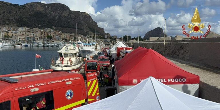 Hallan el cuerpo del último de los desaparecidos en el naufragio del yate en Sicilia