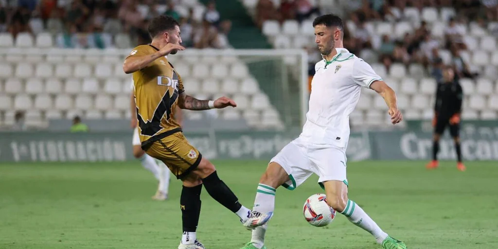 Córdoba CF - Burgos en directo: resumen, goles y minuto a minuto del partido de la Liga Hypermotion 2024-2025