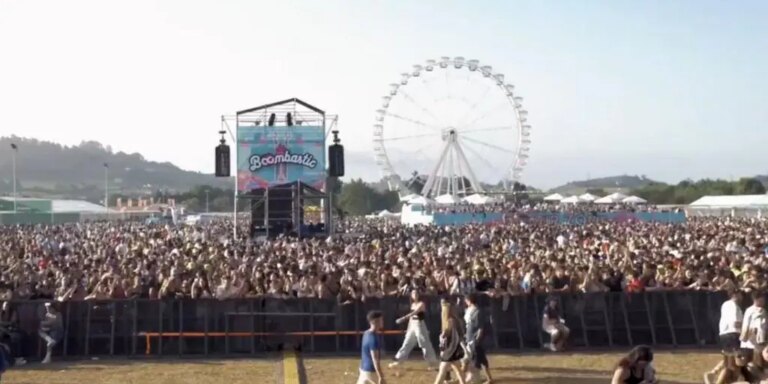 Muere un joven de 25 años tras ser golpeado por una noria en el festival Boombastic en Asturias