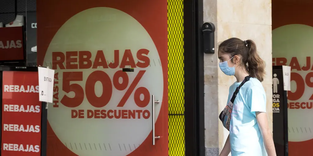 Los visitantes impulsan las ventas del pequeño comercio en las ciudades