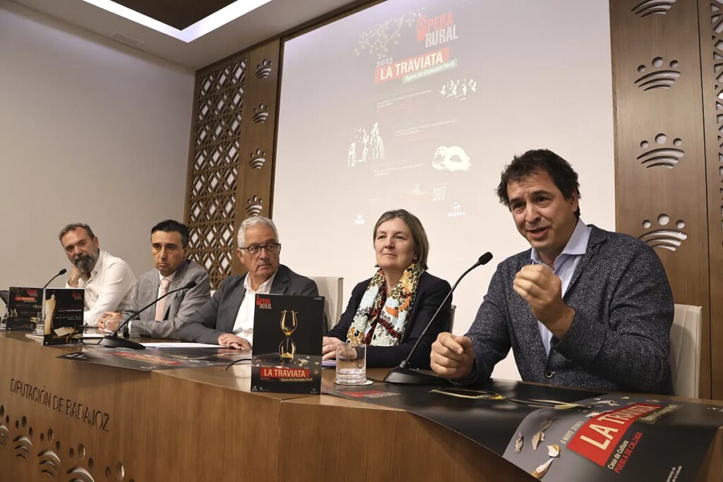 La juez pide a Hacienda que identifique al funcionario que hizo el informe que exoneraba al hermano de Pedro Sánchez de delito fiscal
