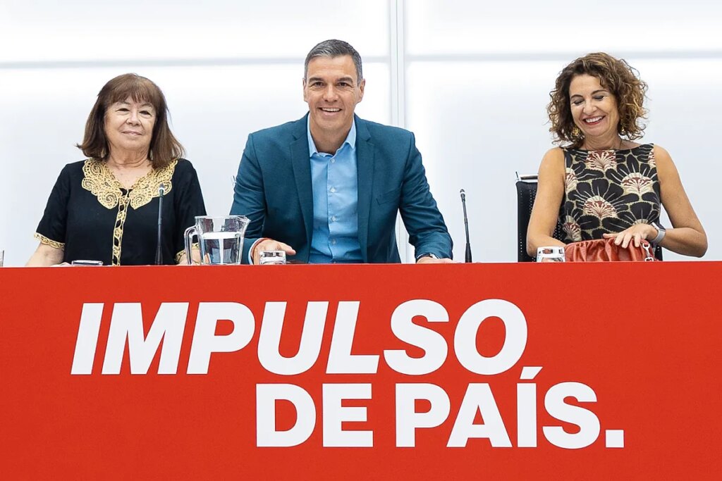 Una cúpula afín a Sánchez respalda su decisión de presentarse a la reelección como líder del PSOE en el Congreso Federal que tendrá lugar el 15, 16 y 17 de noviembre en Sevilla