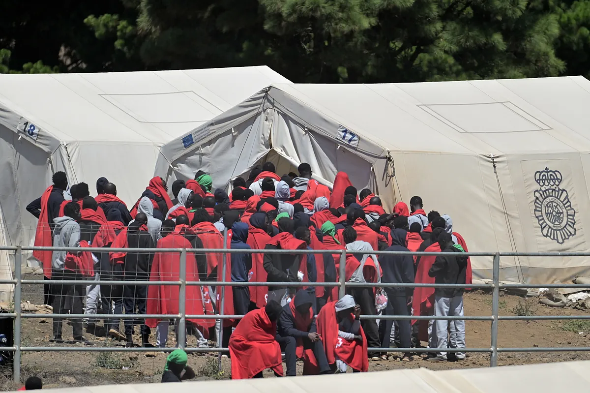 Frontex pide al Gobierno que le deje cooperar para controlar la migración en Canarias