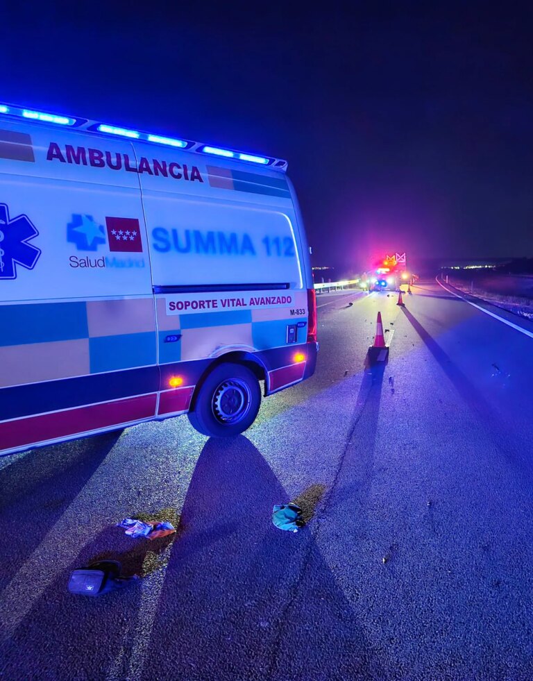 Muere un motorista en un accidente esta madrugada en la R4, en Torrejón de Velasco (Madrid)