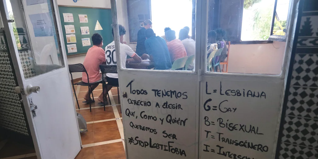 Menores inmigrantes acogidos en Andalucía: «No volvería a hacer la travesía; los que llegamos tenemos suerte»