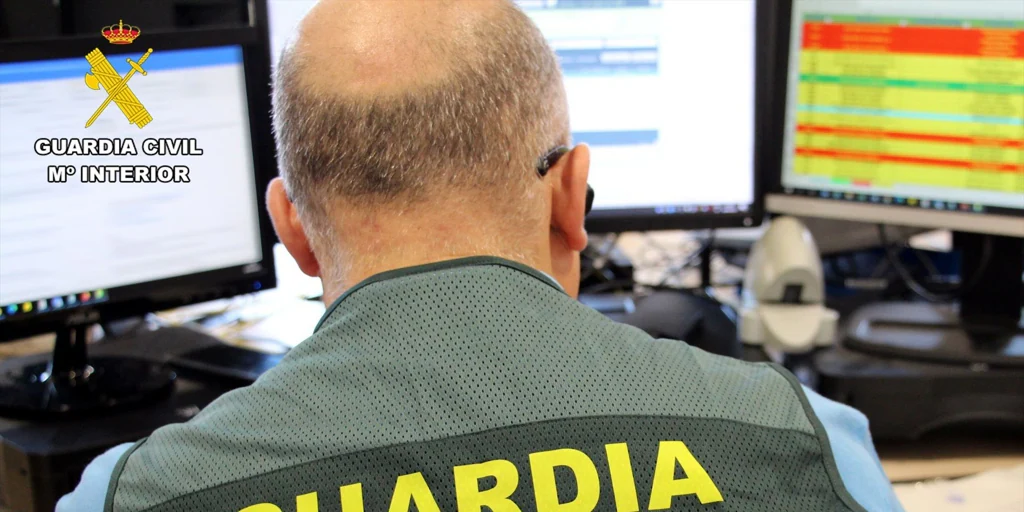 Tres detenidos por extorsionar a un hombre de La Coruña con el 'timo del sicario'