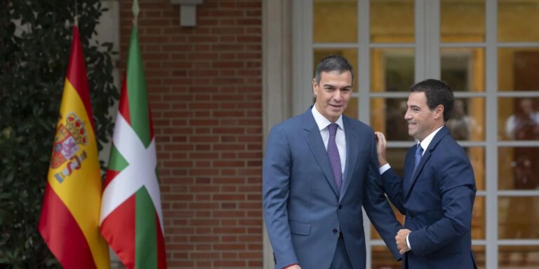 Pradales reclama a Sánchez «una marcha más» para completar las transferencias antes de fin de año