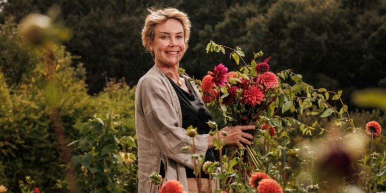 Leticia Rodríguez de la Fuente: «Cultivar flores es rentable para mí psicológica y emocionalmente, no en dinero»