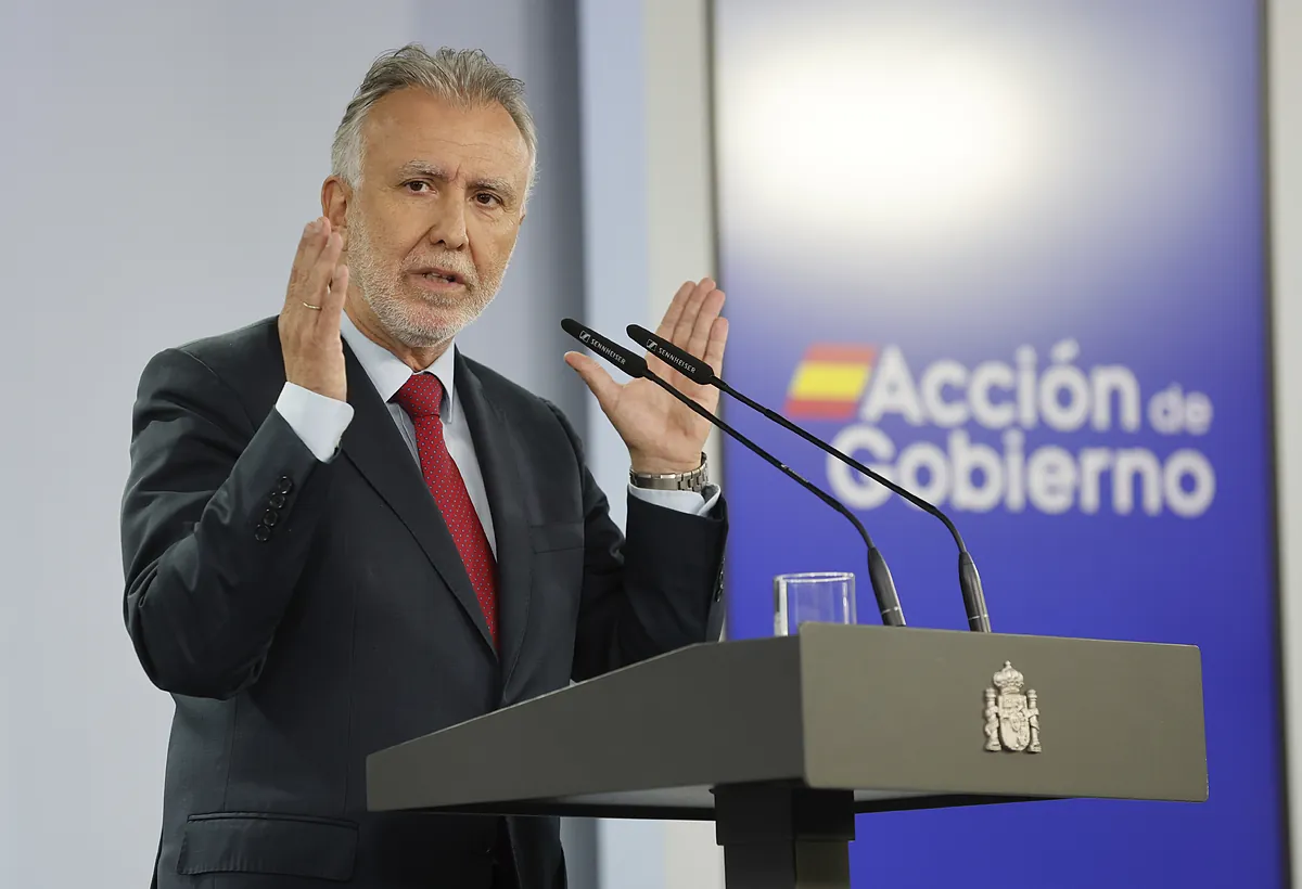 El whatsapp de Koldo al ministro Torres: "Creo que interesa mucho a Canarias. Es cojonudo"