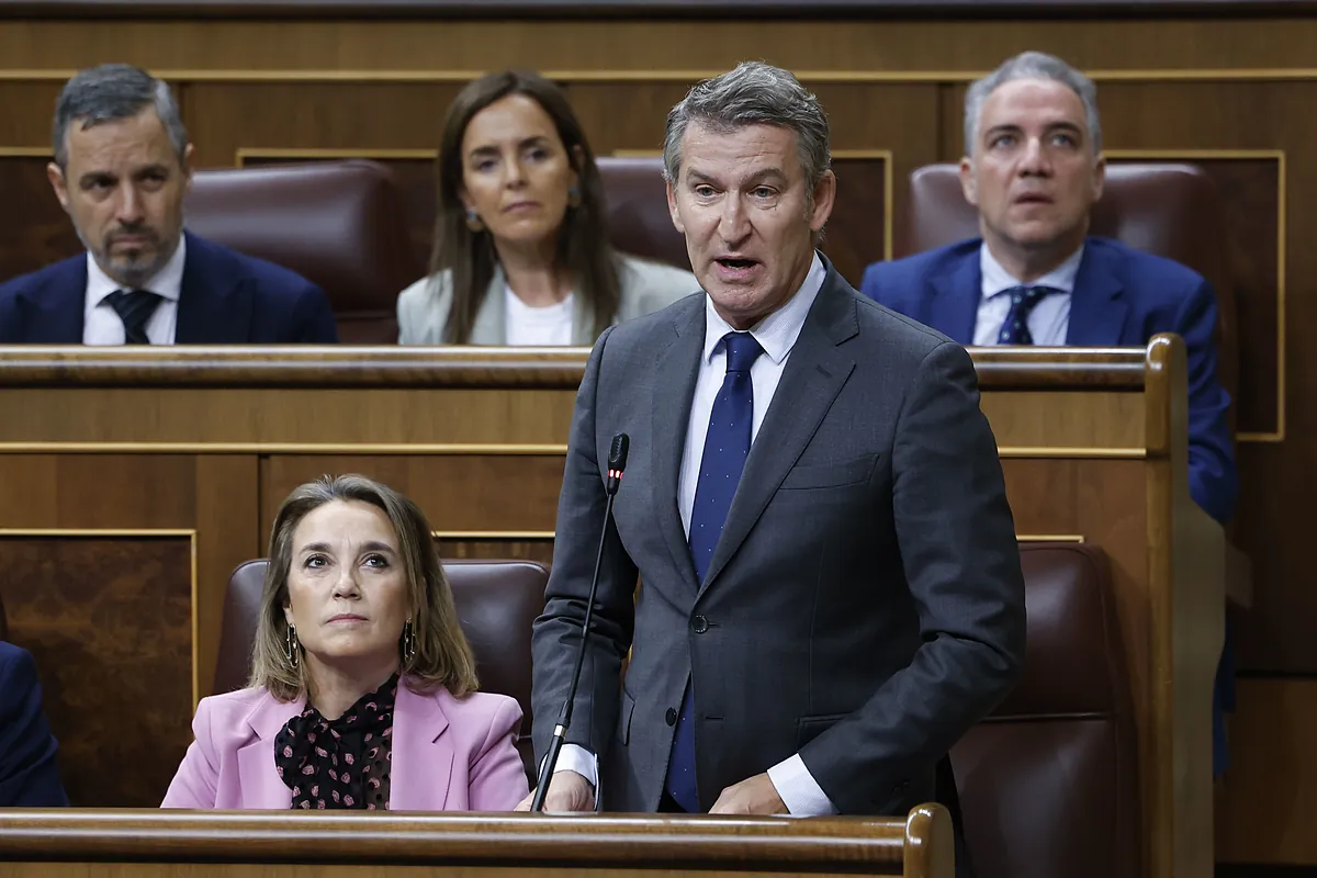 Feijóo se encara con Sánchez vaticinándole una "agonía judicial" y exige: "Señor 1, márchese ya"