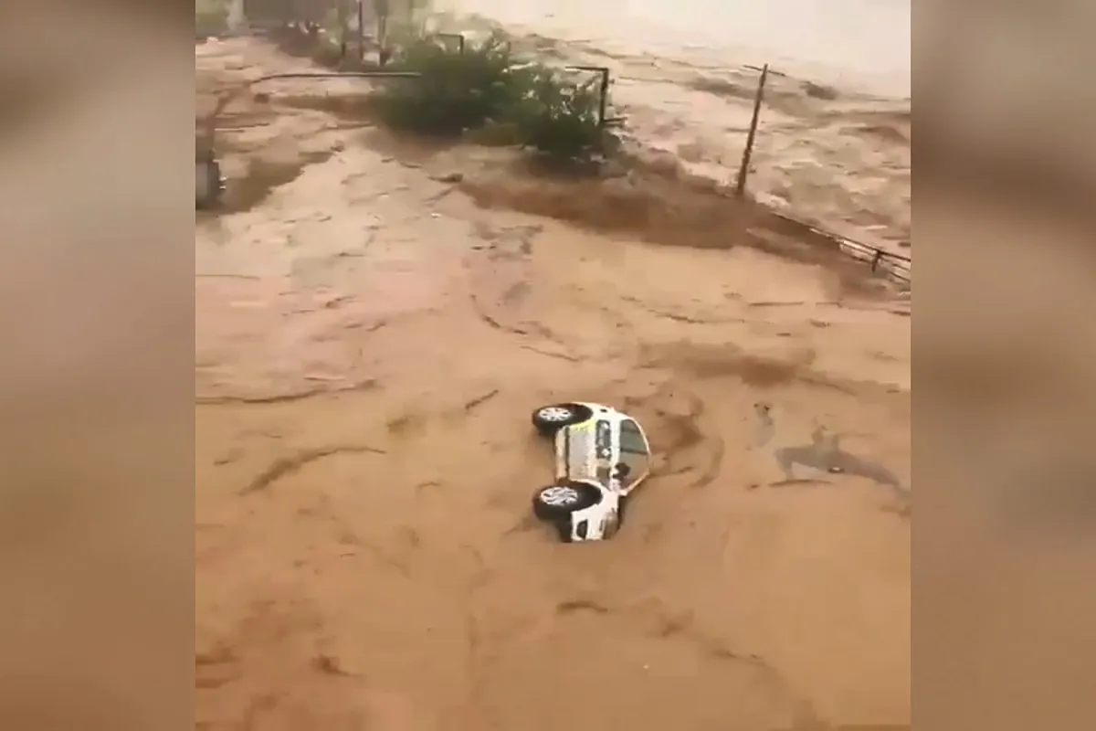 La Generalitat Valenciana lanza una nueva alerta por las fuertes lluvias mientras la UME busca desaparecidos y trata de acceder a zonas incomunicadas