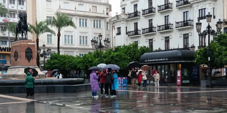 Berenice deja lluvias de hasta 51 litros por metro cuadrado pero no provoca hasta ahora incidencias graves en Córdoba