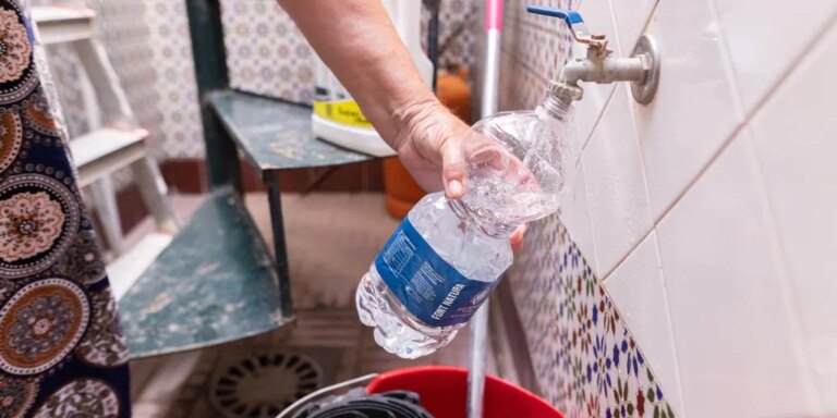 Ratifican el despido de una trabajadora que puso lejía en una botella con su nombre para «escarmentar» a un compañero
