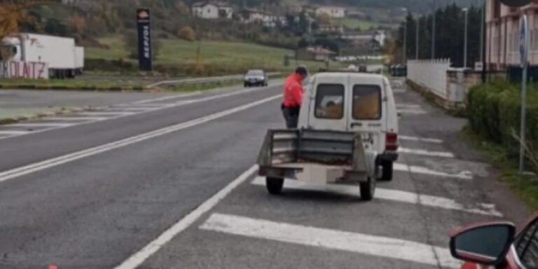 La Policía intercepta a un conductor que da positivo en drogas y es recogido después por otra sin carnet en Navarra
