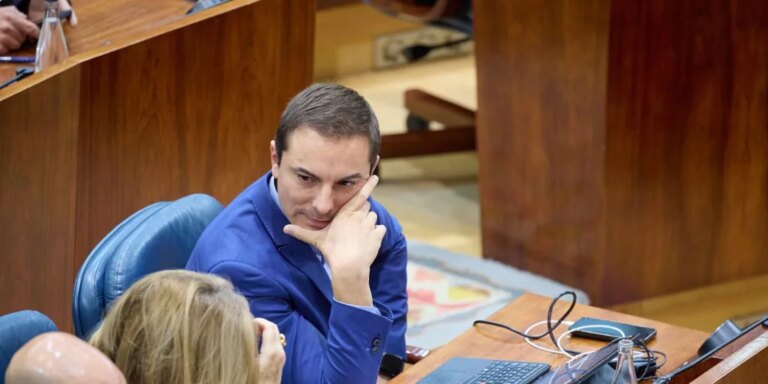 Lobato planta cara a Ferraz ante la posible candidatura alternativa de Óscar López en el PSOE de Madrid: «Parece el día de la marmota»