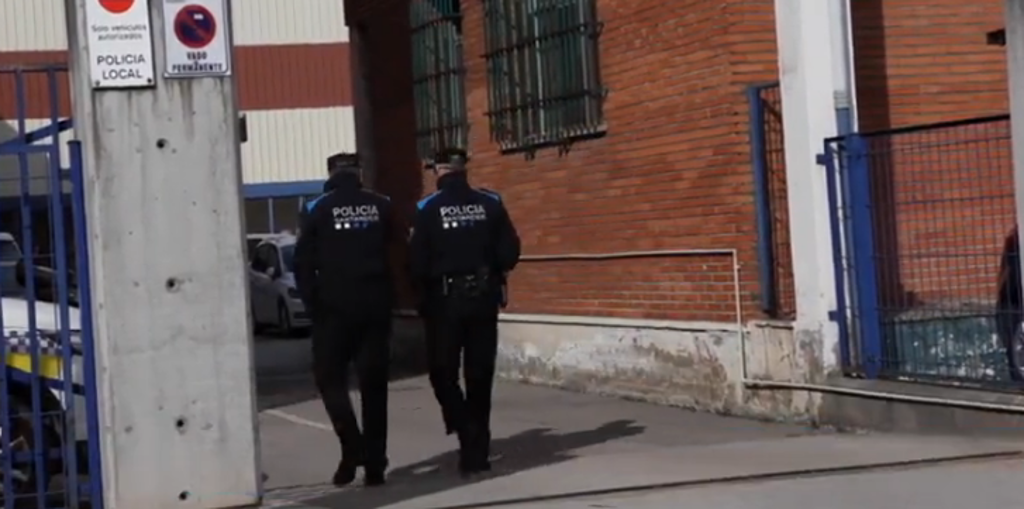 Detenida una mujer con una orden de alejamiento hacia su pareja por una presunta agresión