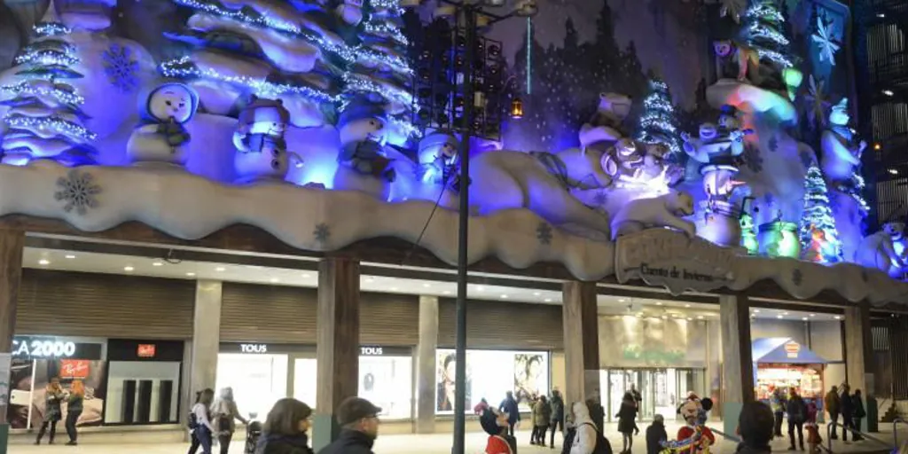 Un refuerzo de 850 policías y solo con restricciones por Cortylandia en el centro de Madrid