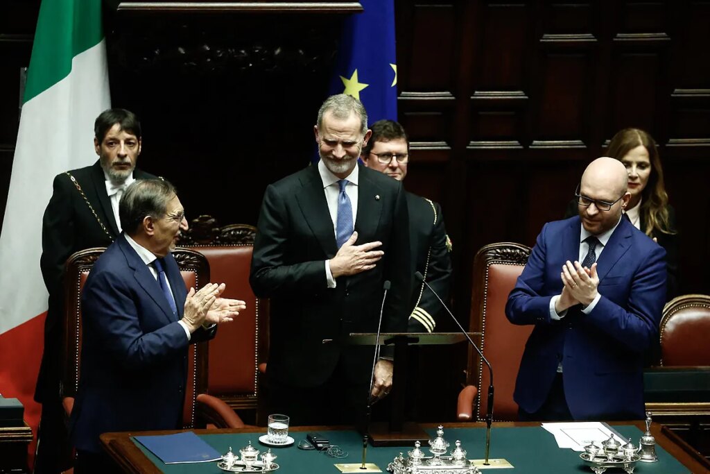 Máximos honores para el Rey en Italia mientras impulsa "la voz del Mediterráneo" para liderar Europa