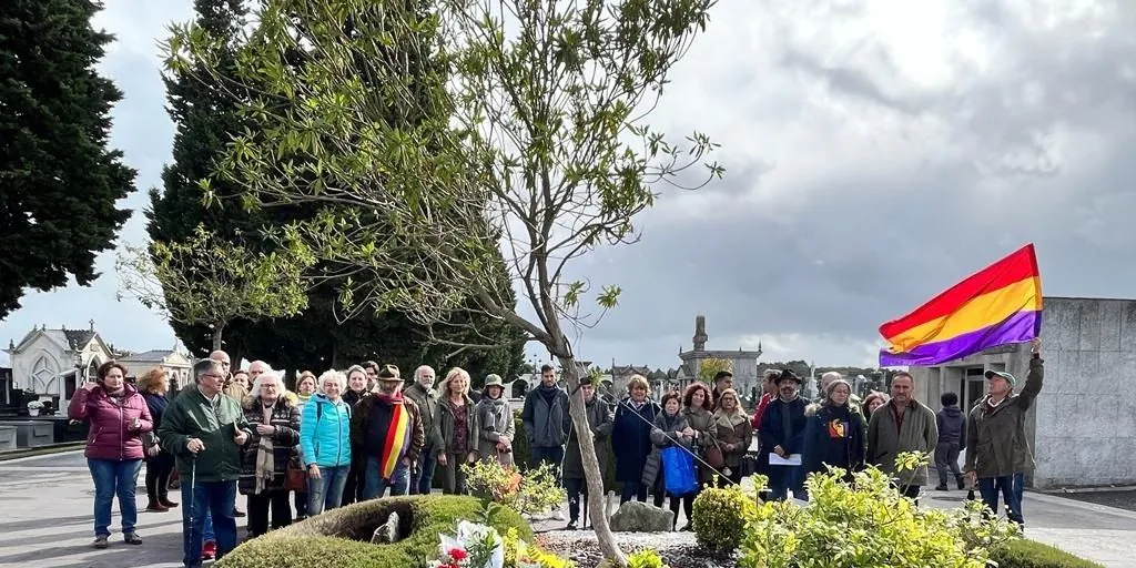 Juan Soto: Necrolatría municipal