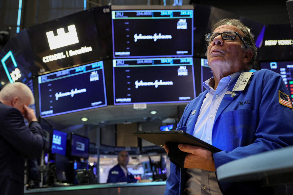 Signo mixto en Wall Street mientras el Ibex y Europa cierran por el 'Boxing Day'