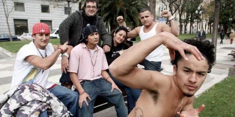 Las bandas latinas salen de caza por Tetuán: agresión y persecución al grito de «¡Os vamos a matar!»