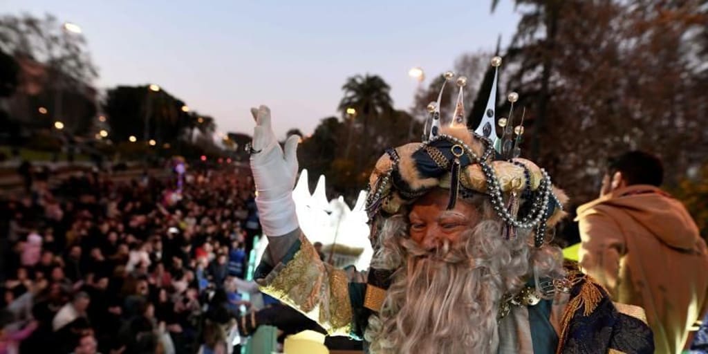 Descubre los mejores sitios para ver la Cabalgata de los Reyes Magos en Córdoba 2025