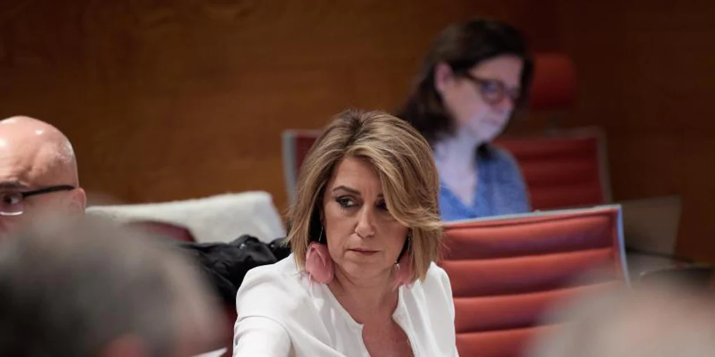 Susana Díaz ve en Montero una buena aspirante a liderar el PSOE andaluz pero cree «arriesgada» aunque «valiente» su candidatura