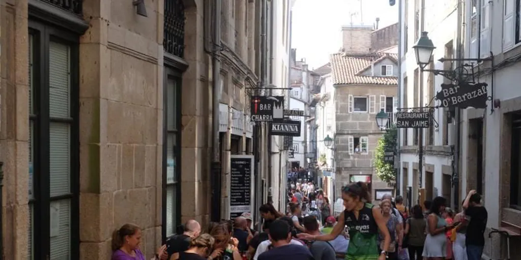 Galicia, tercera comunidad en la que más baja el paro en 2024 con 10.000 desempleados menos