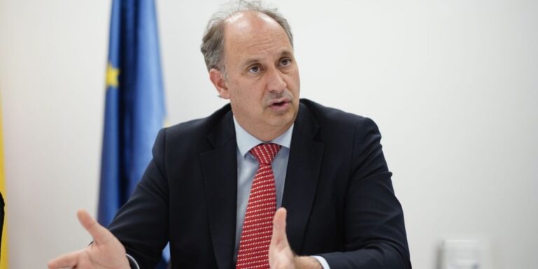 El Gobierno de Madrid le presta al Senado sus aplicaciones informáticas