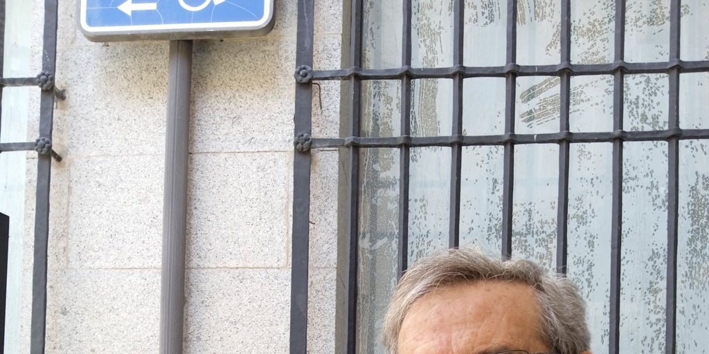 Martín Molina aborda la sucesión real en la Corona de Castilla tras la muerte de Alfonso X