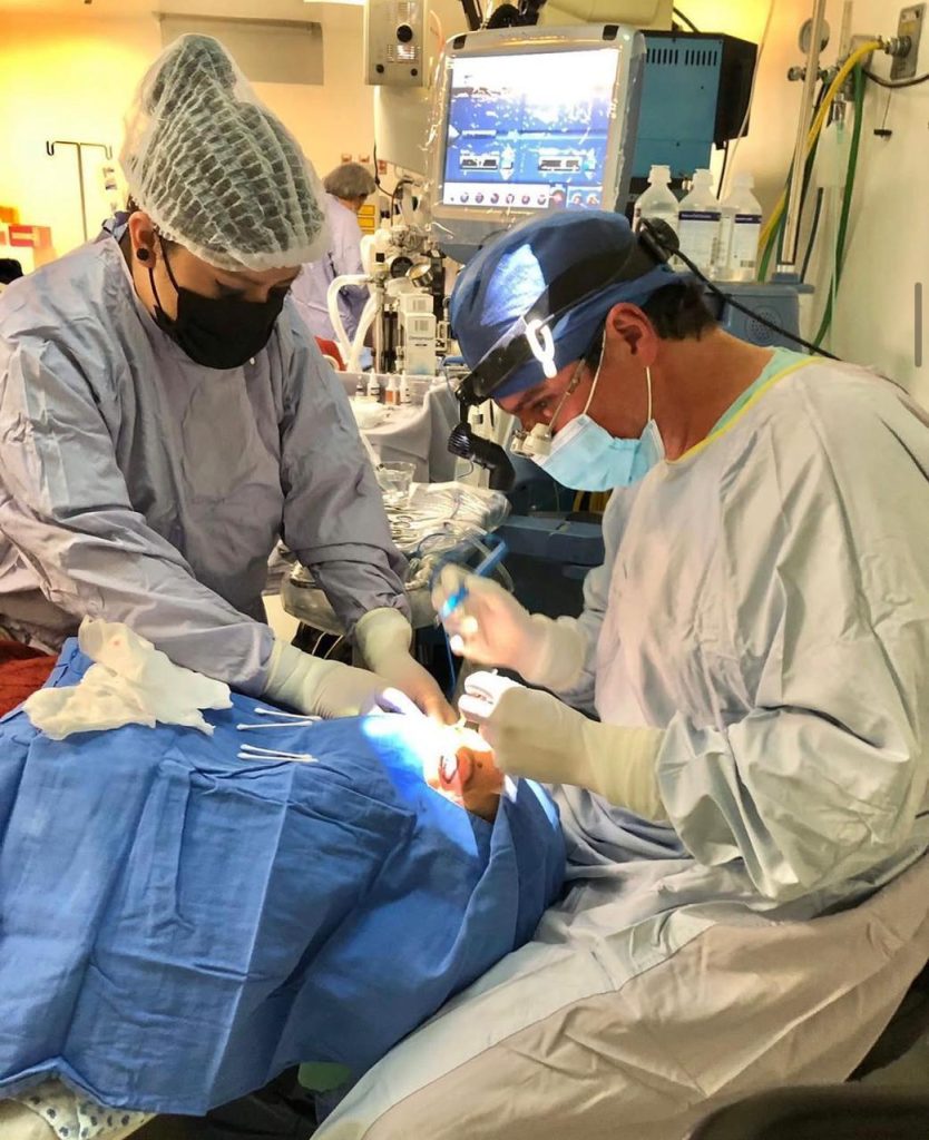 El Dr. Manuel Ignacio Vejarano Restrepo es galardonado por la Global Quality Foundation y nombrado Rotario honorífico por Rotary internacional 1 Doctor Manuel Vejarano