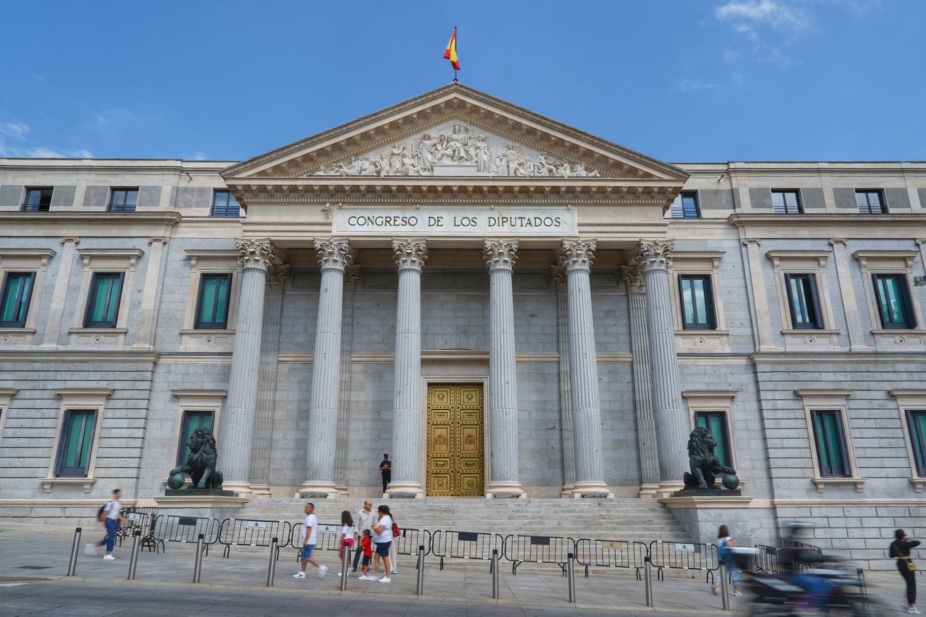 Junts condiciona su apoyo al Gobierno a que Cataluña quede al margen del reparto de menores llegados a Ceuta