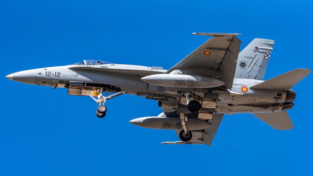 Dos F-18 españoles despegan en Rumanía ante la detección de un dron próximo a Ucrania