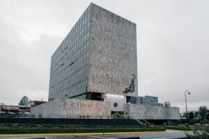 Peramato defiende a la Fiscalía frente a la descalificación sistemática en la apertura judicial