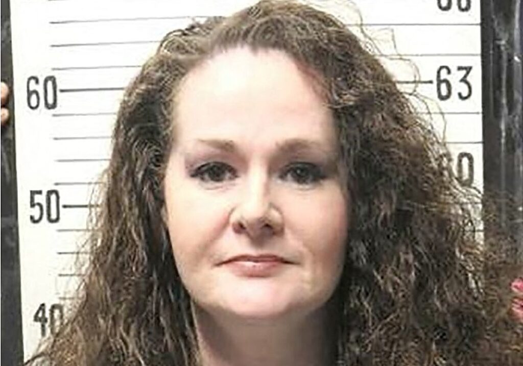 Christa Pike recupera la consciencia tras sobrevivir a dos dosis letales en Tennessee