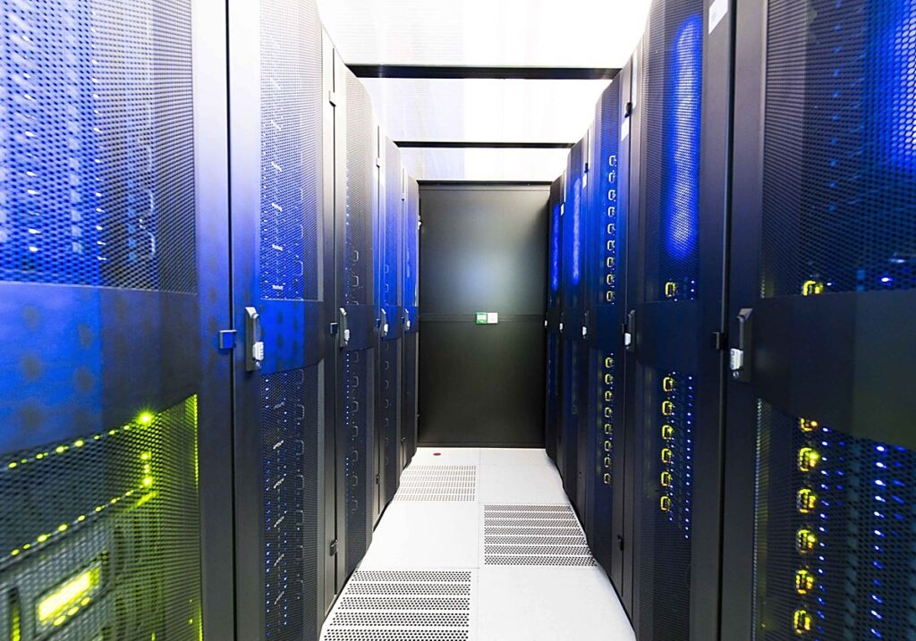 El freno a los centros de datos podría elevar hasta 394 millones la factura eléctrica de los hogares