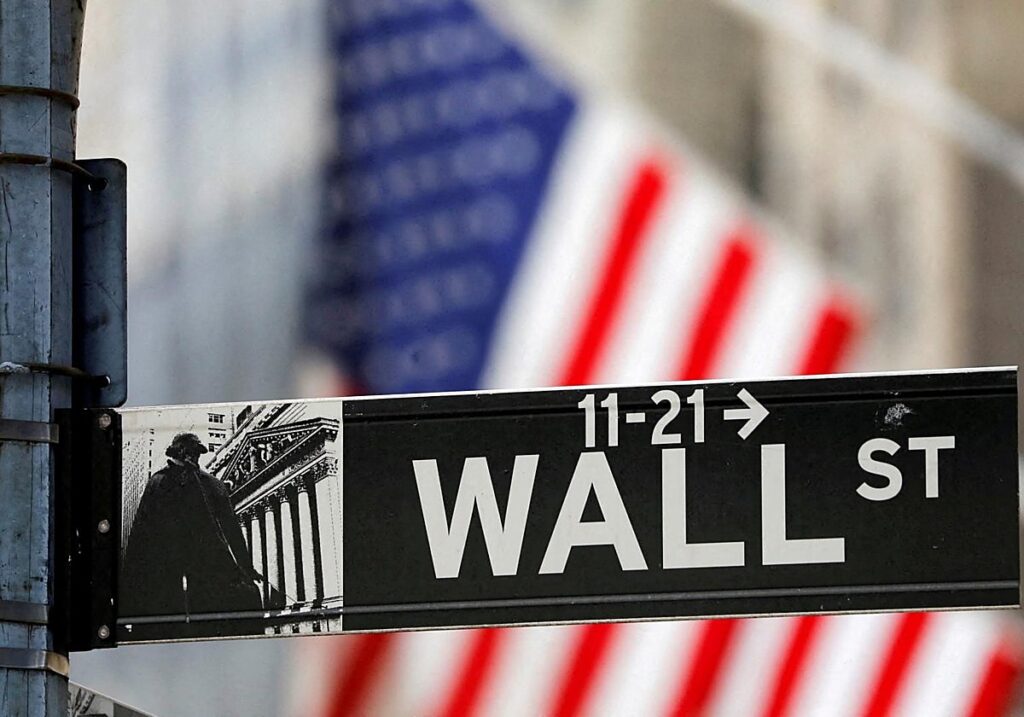 El Gobierno habilita la cotización directa de empresas españolas en Wall Street sin cambiar su registro principal