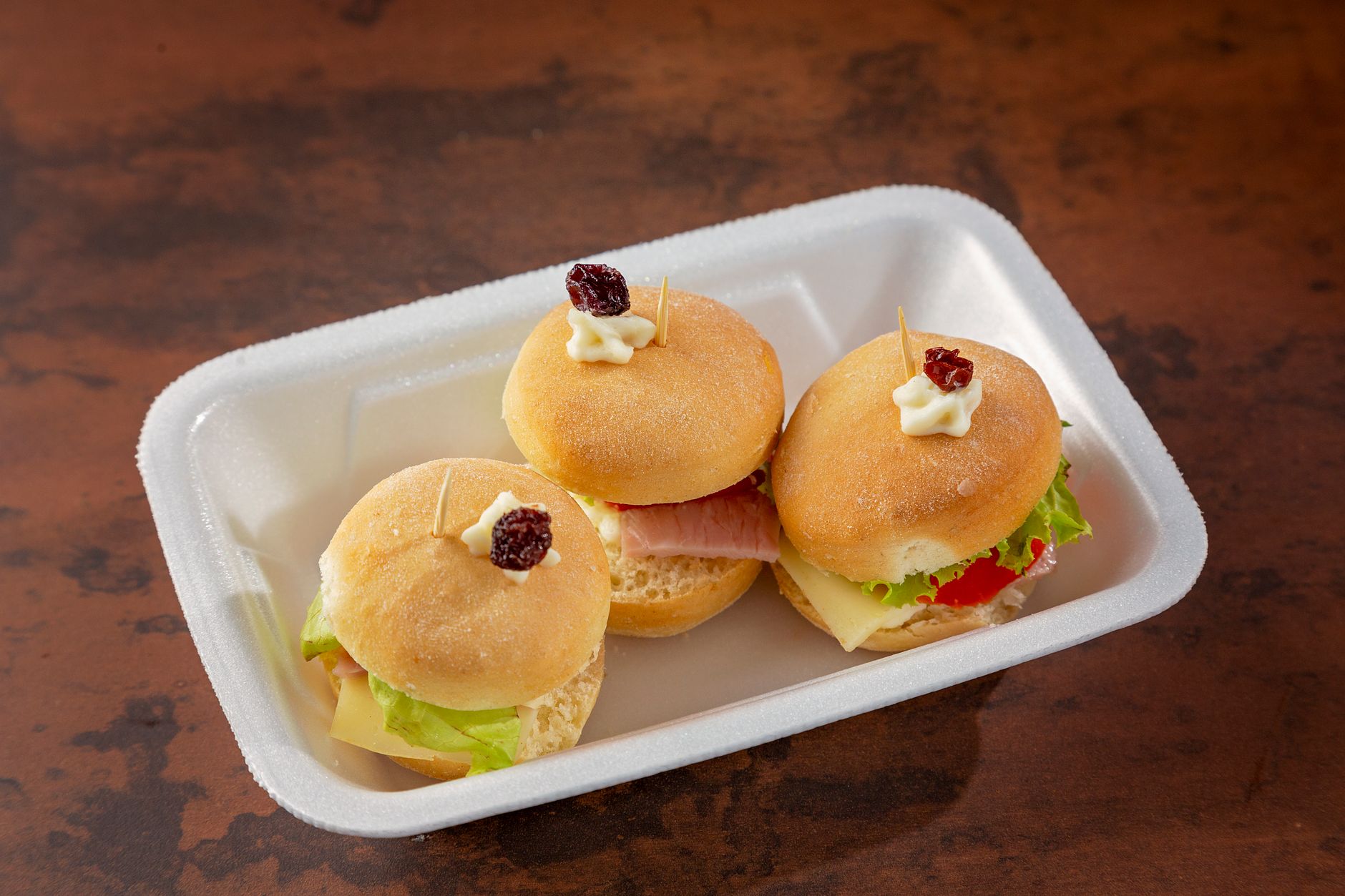 La boca te lía estrena carta un martes 13 con nuevos bocadillos, postres y opciones sin gluten